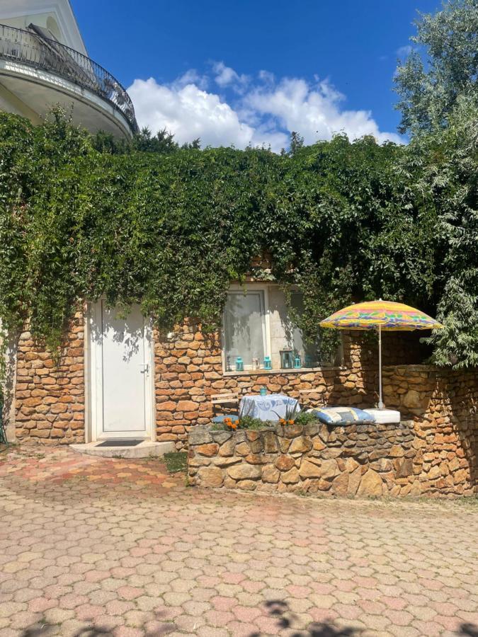 Best View Small House Free Parking Self Check-In Budapest Exteriör bild